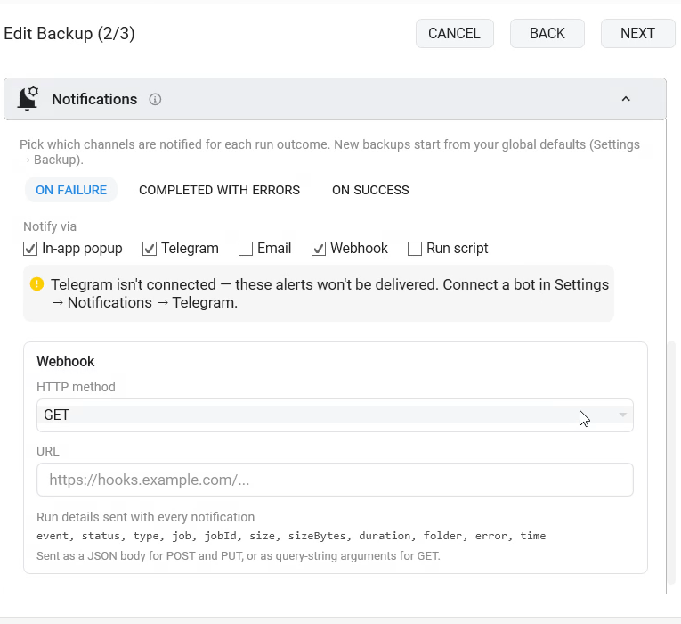Die Webhook-Einrichtung in BackupKit mit den Feldern für HTTP-Methode und Adresse in den Benachrichtigungseinstellungen des Backups